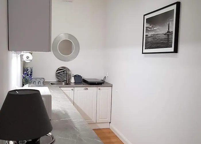 - Starowiejska 14 * Гдыня